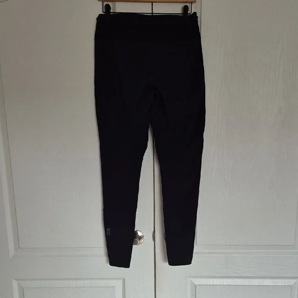On Running Women's Black & Purple Tights Long - Picture 4 of 16